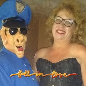 Meet your Posher, Karen